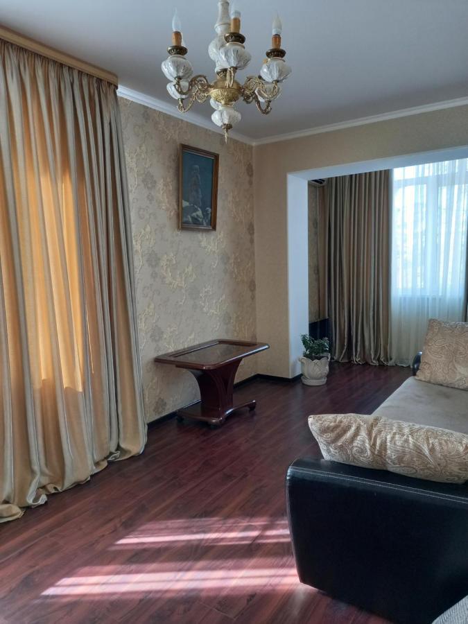 Квартира Марина Apartamento Pitsunda Exterior foto