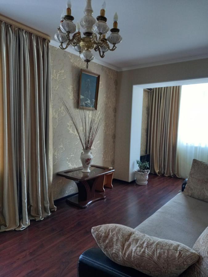 Квартира Марина Apartamento Pitsunda Exterior foto